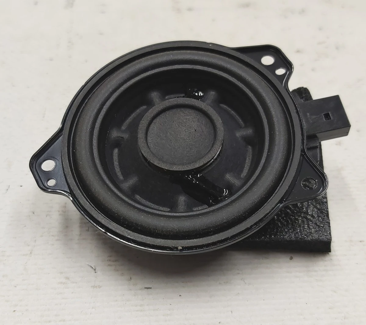 9 AUDIO, SPEAKER, FULL RANGE, 60MM 25W Tesla Model S Feb 2021, Model X Mar 2021, Model 3, Model 3 Jan 2024, Model Y, Model Y Feb 2025 1486488-00-A