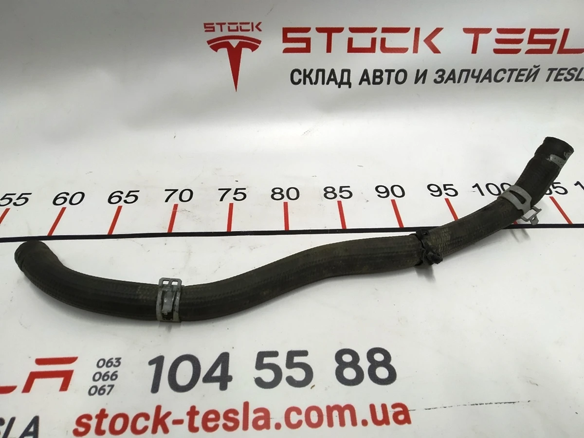 25 Шланг охолодження від 4-ходового клапана до радіатора Tesla model S, model S REST 1486490-00-B
