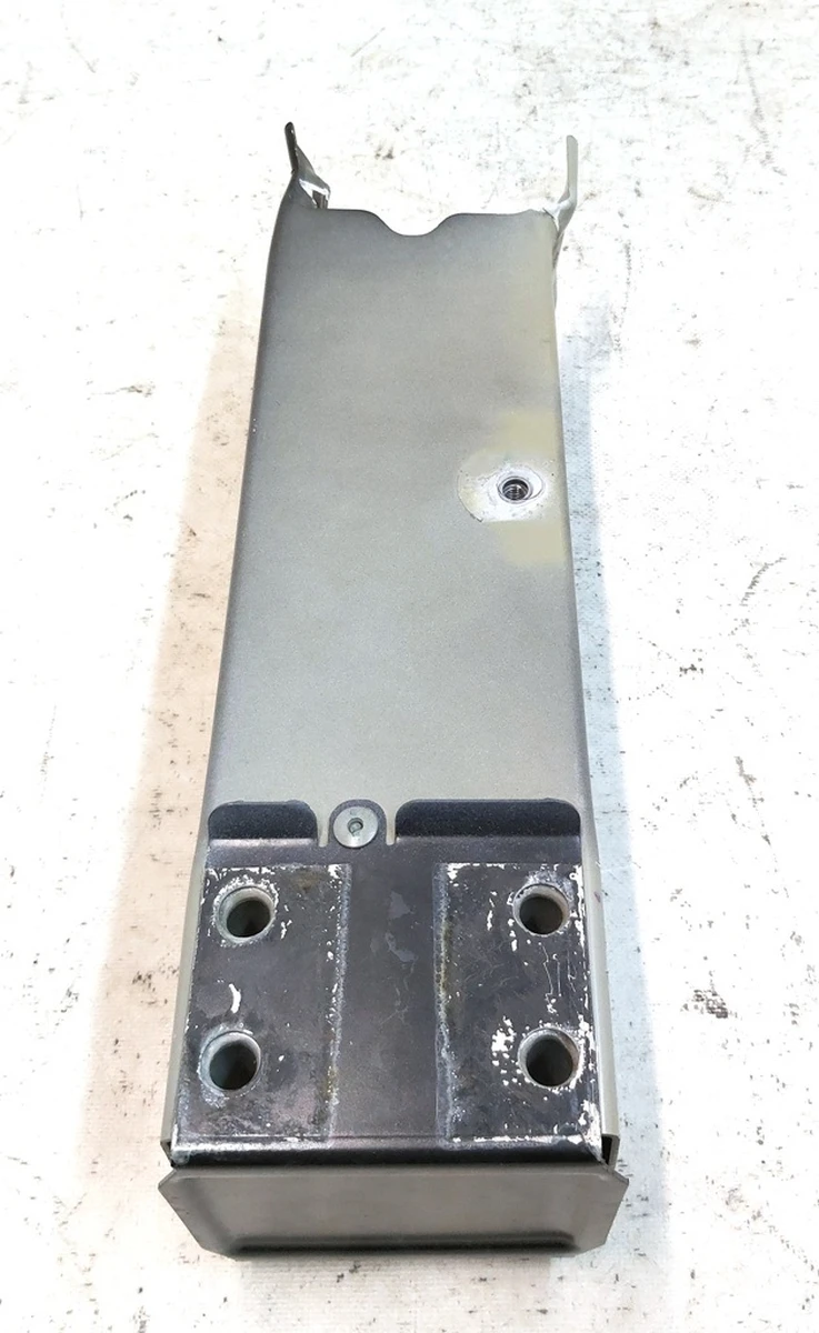 5 Лонжерон передня частина права з пошкодженням Tesla model Y 1487462-00-A