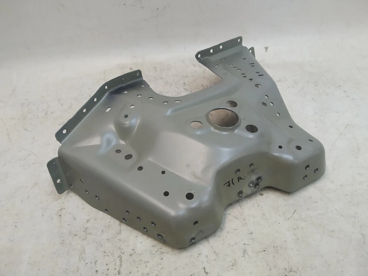 3 Чверть передня права склянка Tesla model Y 1487568-S0-D