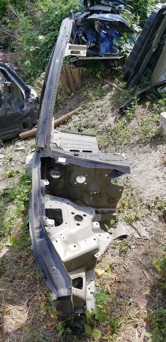 Кузов боковая часть правая стойки A и B с лонжероном в сбореTesla model Y 1487568-S0-D