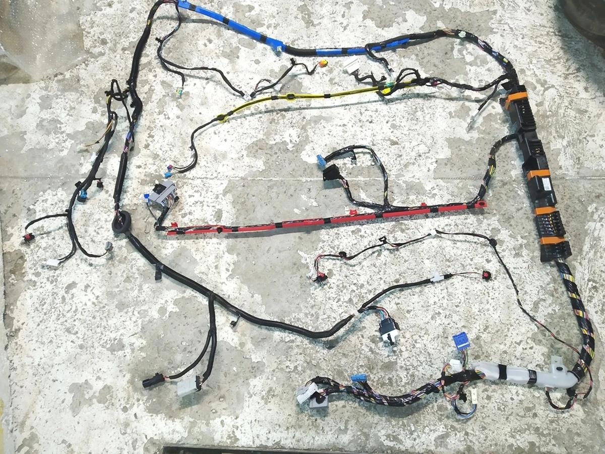 Електропроводка салону ліва Premium Tesla Model Y 1489041-00-F