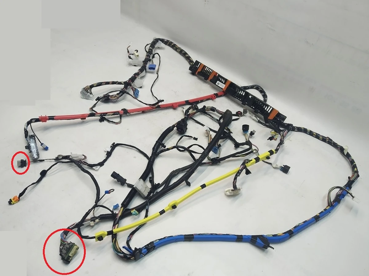 2 Электропроводка салона левая Premium Tesla Model Y 1489041-00-F
