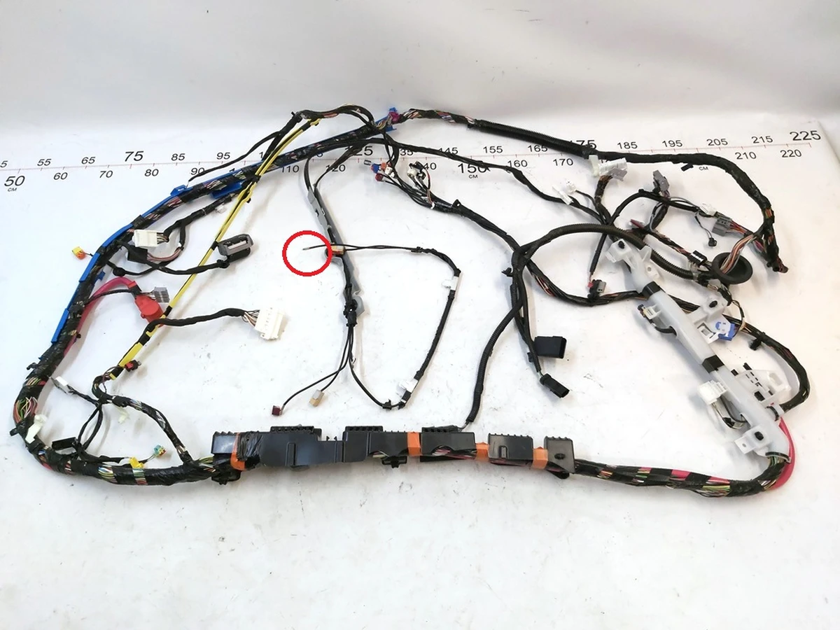 3 Електропроводка салону права Premium Tesla Model Y 1489042-00-F