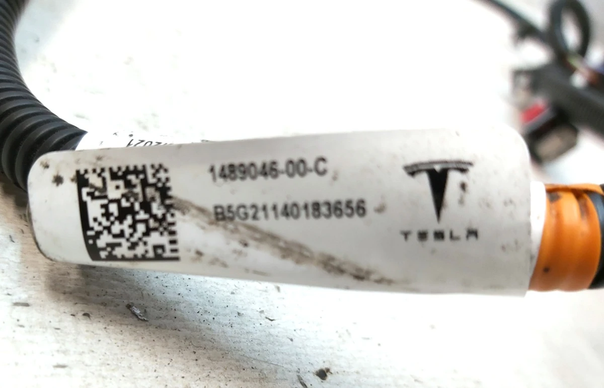 2 ASY,HARN,RR FASCIA (6 parking sensors) Tesla model Y 1489046-00-C