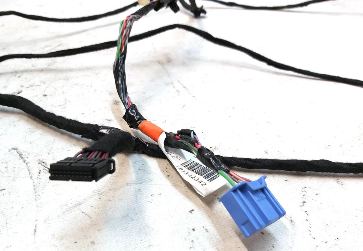 1 ASSEMBLY - HARNESS - HEADLINER Tesla Model Y 1489049-00-D