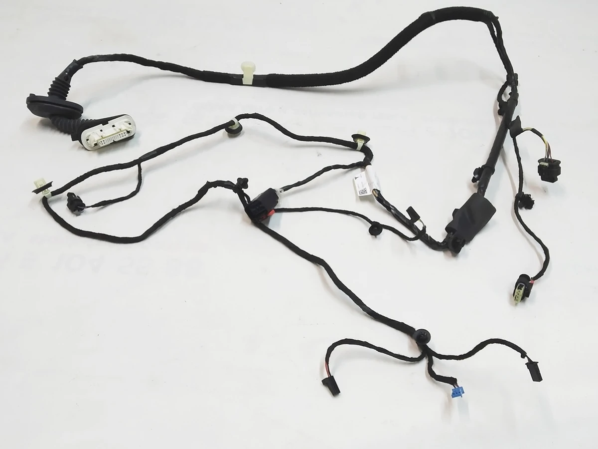 3 Електропроводка дверей задніх лівих Tesla Model Y 1489053-00-E