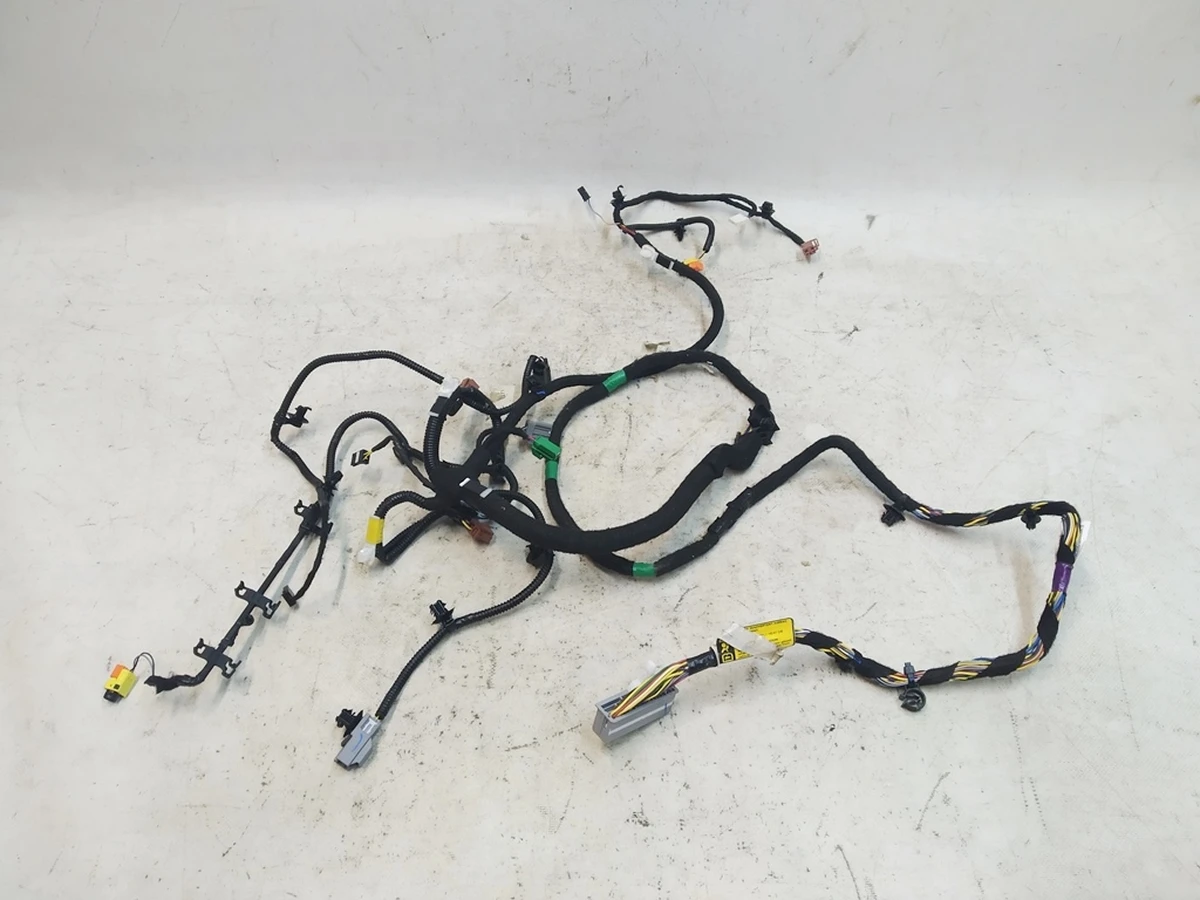 2 ASY,HRN,1RSEAT,RH,PREM,TOS,OCS,STPS,Tesla model 3, model Y 1489060-93-F