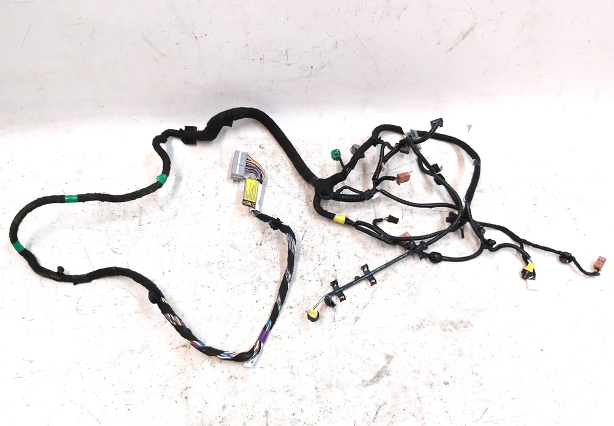 2 Електропроводка сидіння пасажирського Tesla model Y 1489060-03-D