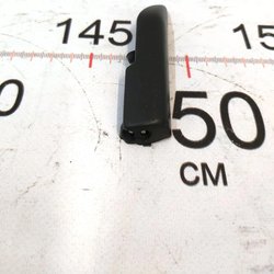 Форсунка важеля склоочисника лівого правого спарена Tesla Model Y 1490249