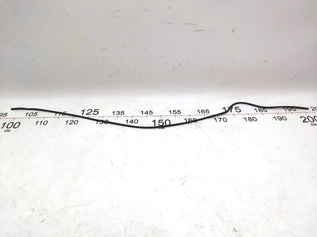 Магістраль омивача лобового скла лівого Tesla Model Y 1490246-00-C