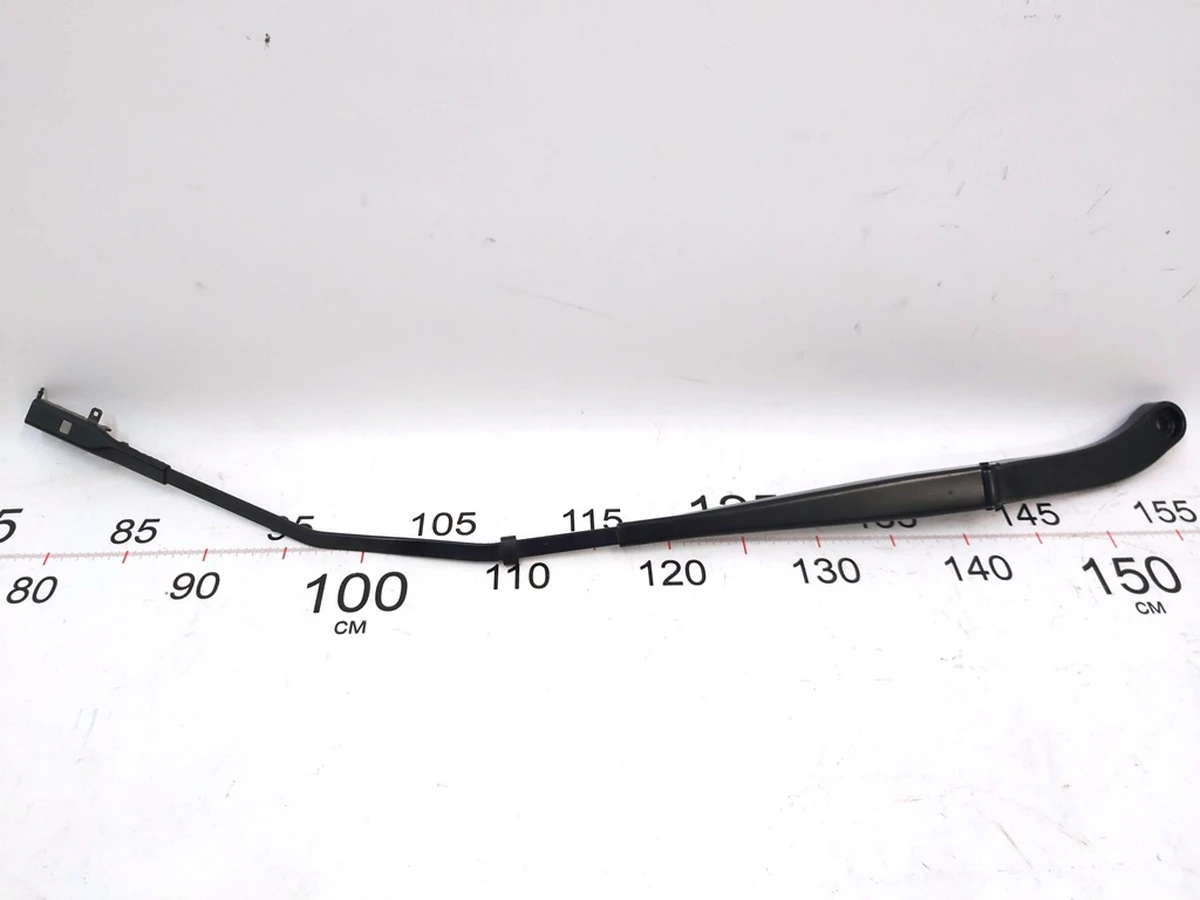 3 Важіль склоочисника правий Tesla Model Y 1490248-00-C