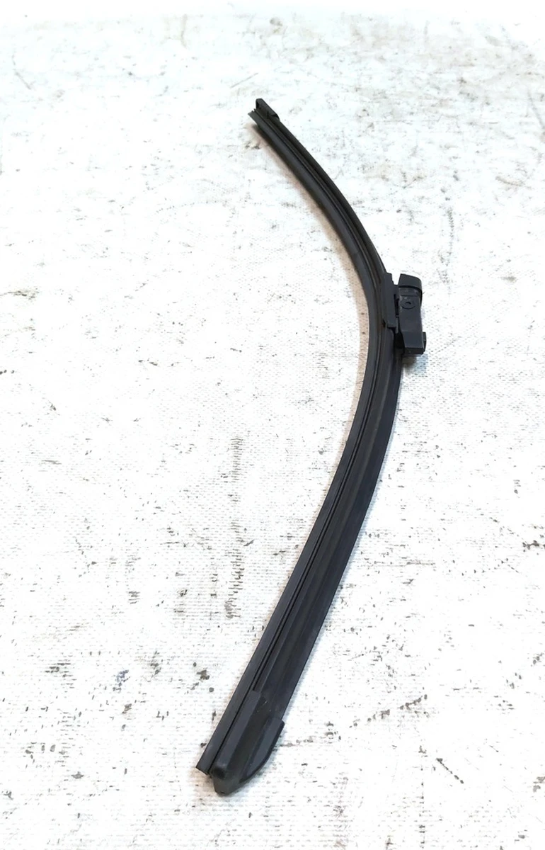5 Щётка стеклоочистителя (дворника) правого Tesla model Y 1490250-00-A