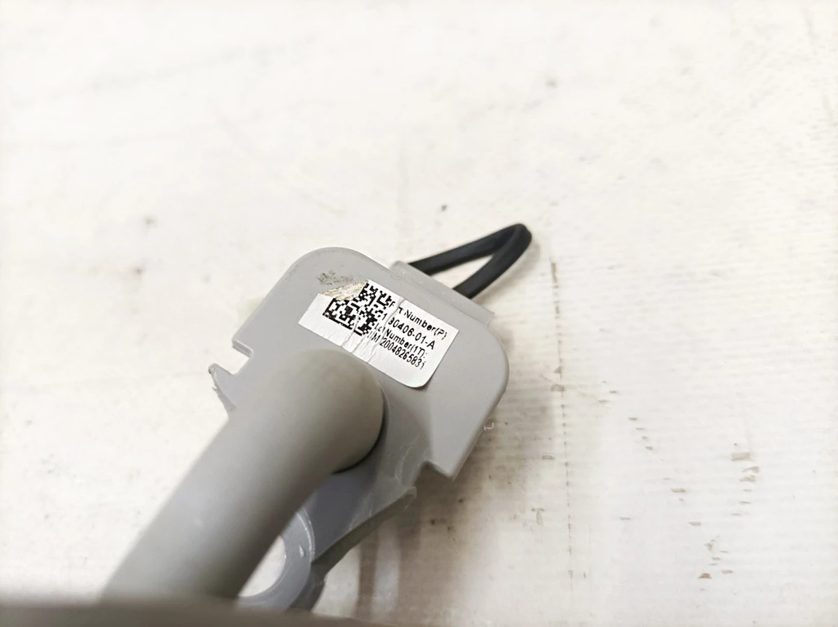 2 Козирок сонцезахисний правий пасажирський PROVIDENCE (текстиль) з пошкодженням Tesla model 3, model Y 1490406-01-A