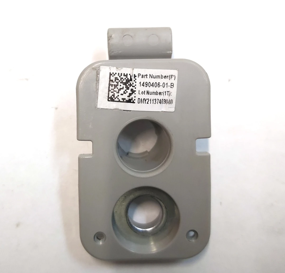 2 Кронштейн козирка сонцезахисного правого Tesla model 3 1490406-01-B