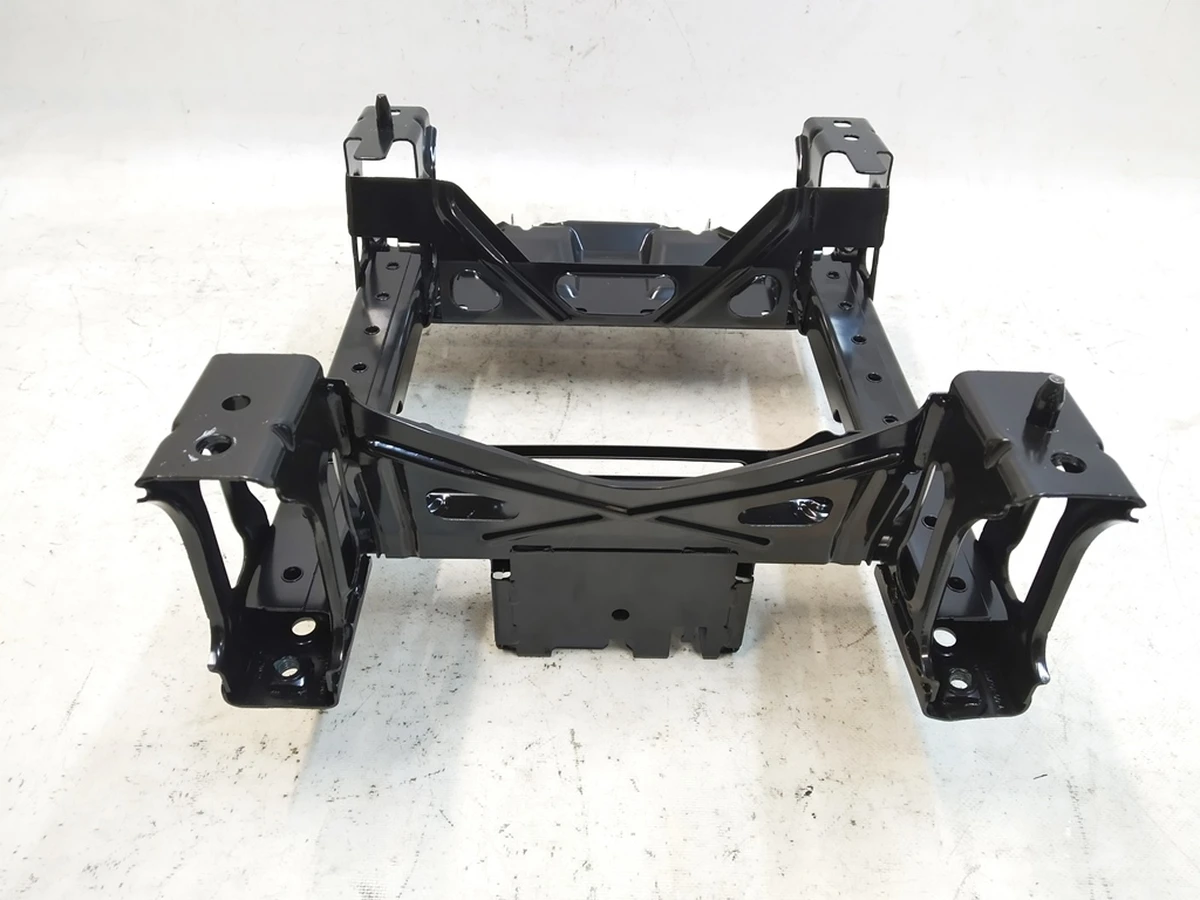 16 Основание (подиум) сиденья 1-го ряда правого Tesla model Y 1490674-98-D