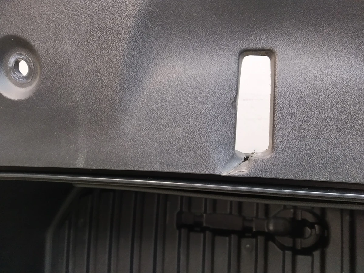 3 Бокс підкапотний (ванна) Tesla model Y 1492606-00-E