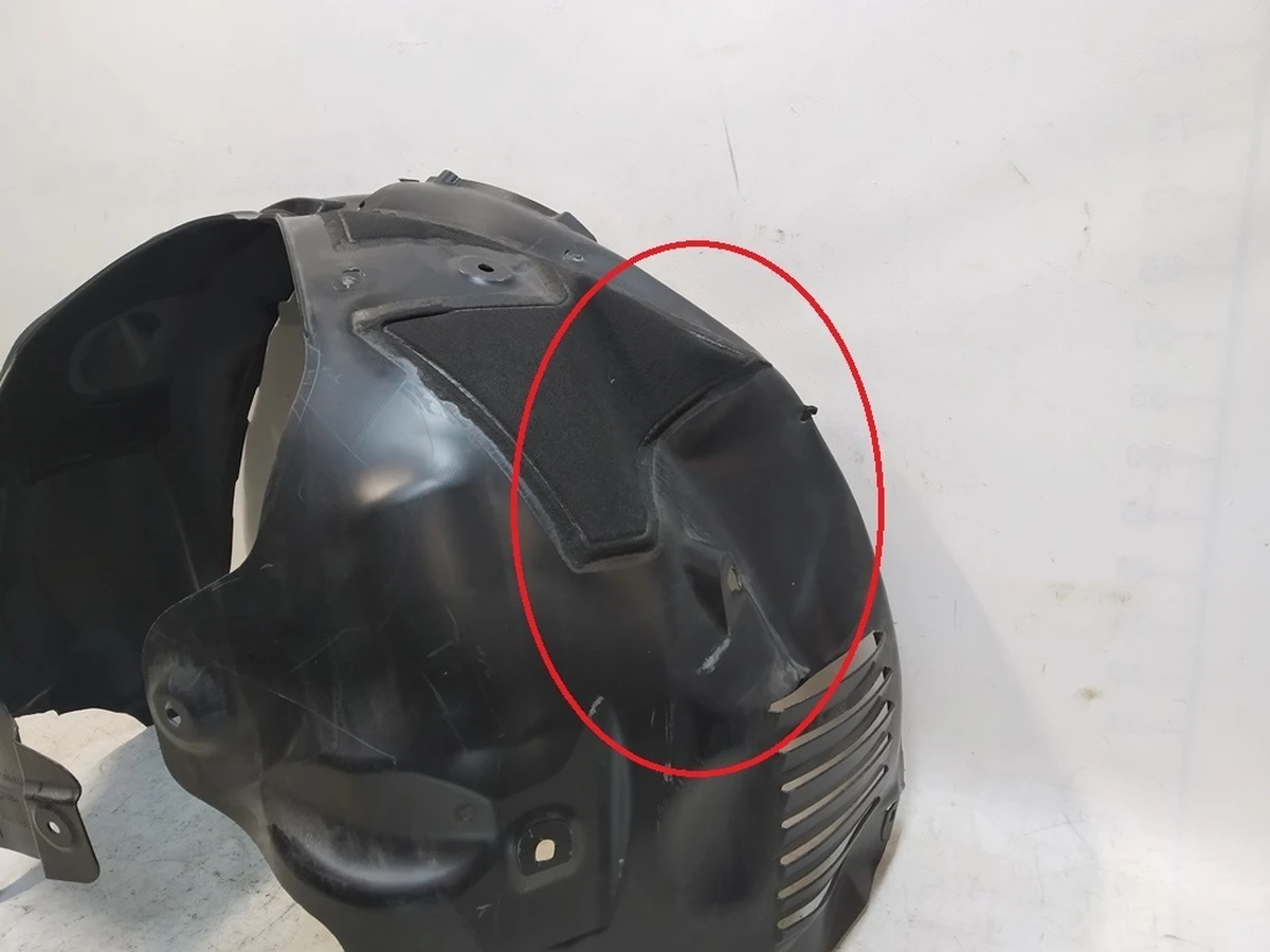 1 Подкрылок передний левый Tesla Model Y 1492613-00-C