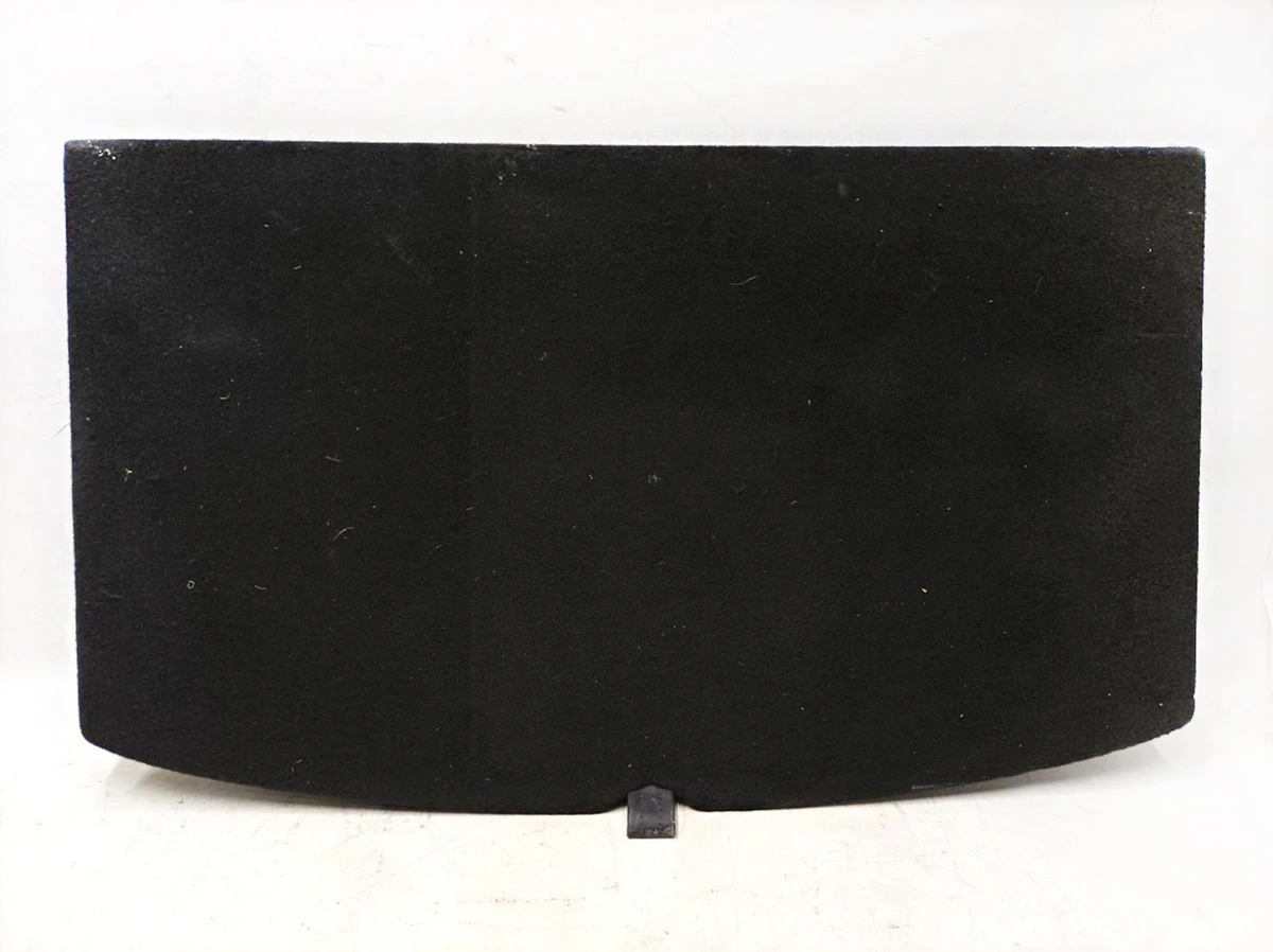 3 Bottom luggage compartment shelf with damage Tesla model Y 1492949-00-A