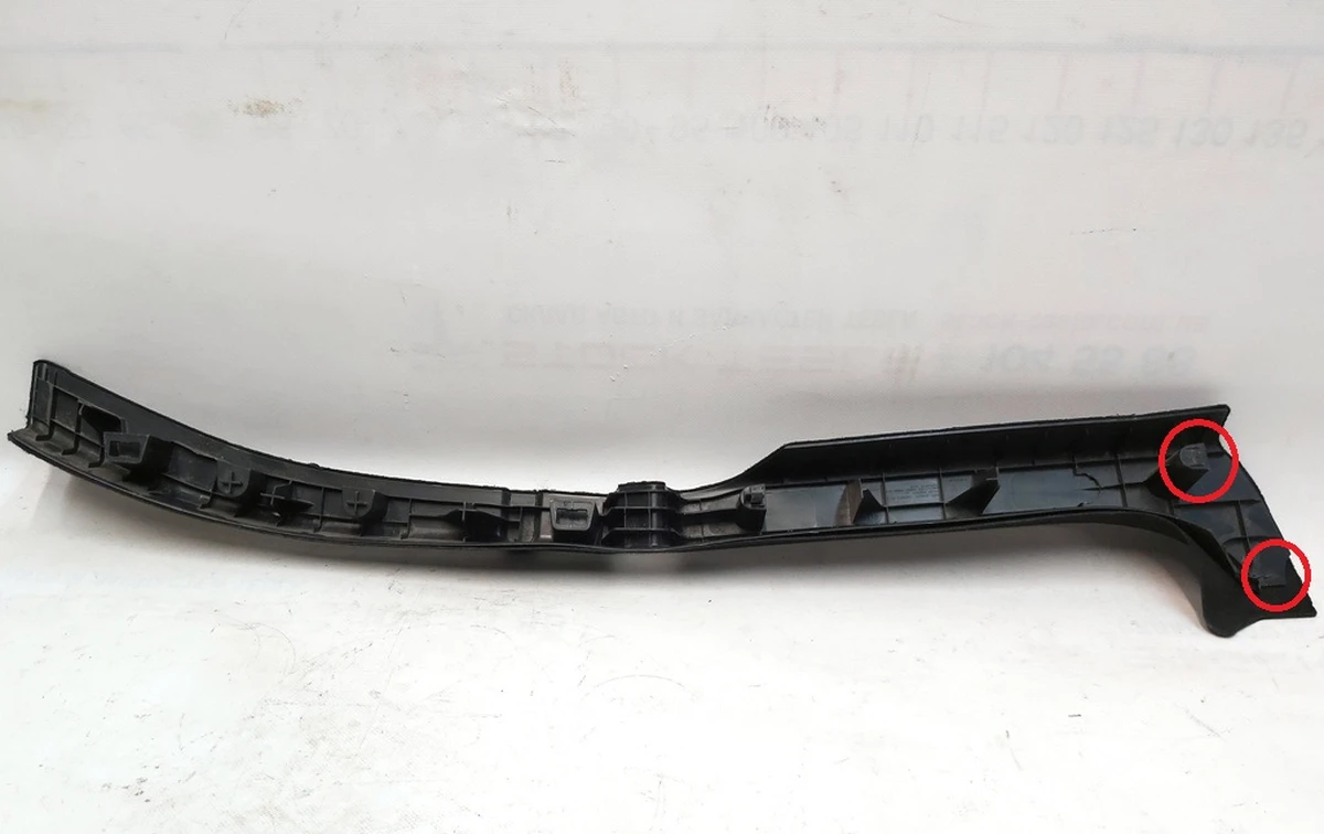 8 Кронштейн підлоги багажника лівий з обшивкою Tesla model Y 1492953-00-C
