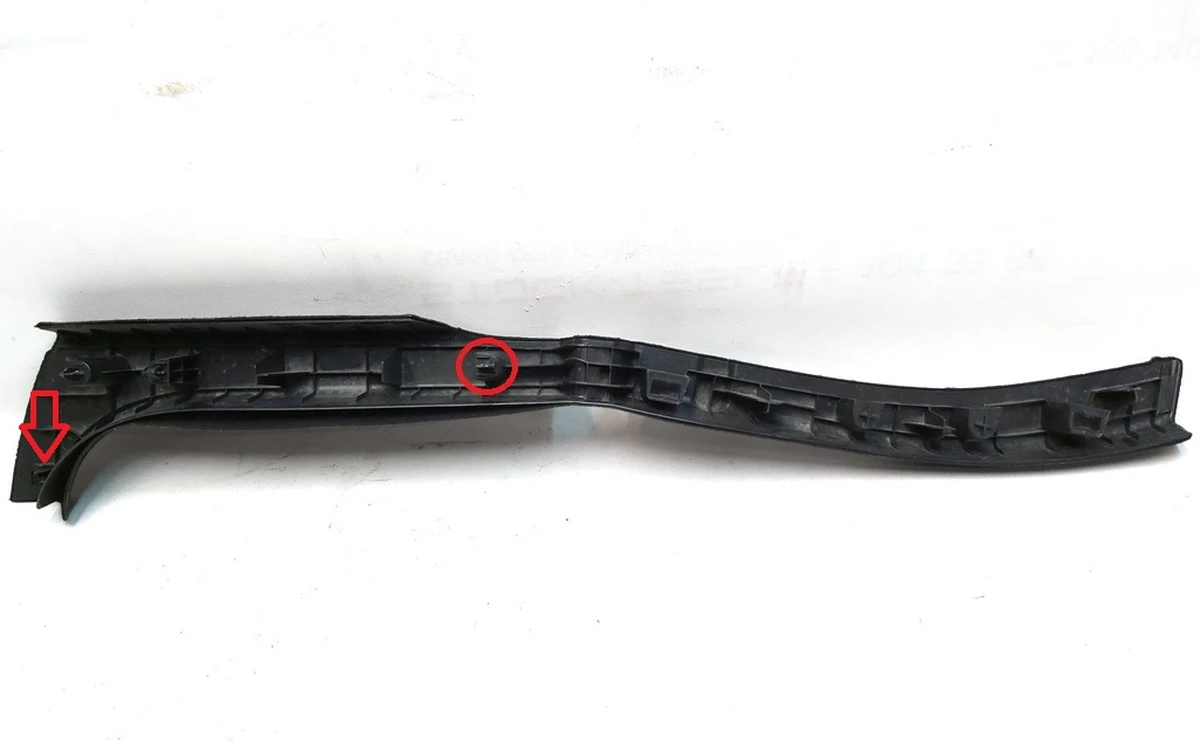 10 Кронштейн підлоги багажника правий з обшивкою Tesla model Y 1492955-00-C