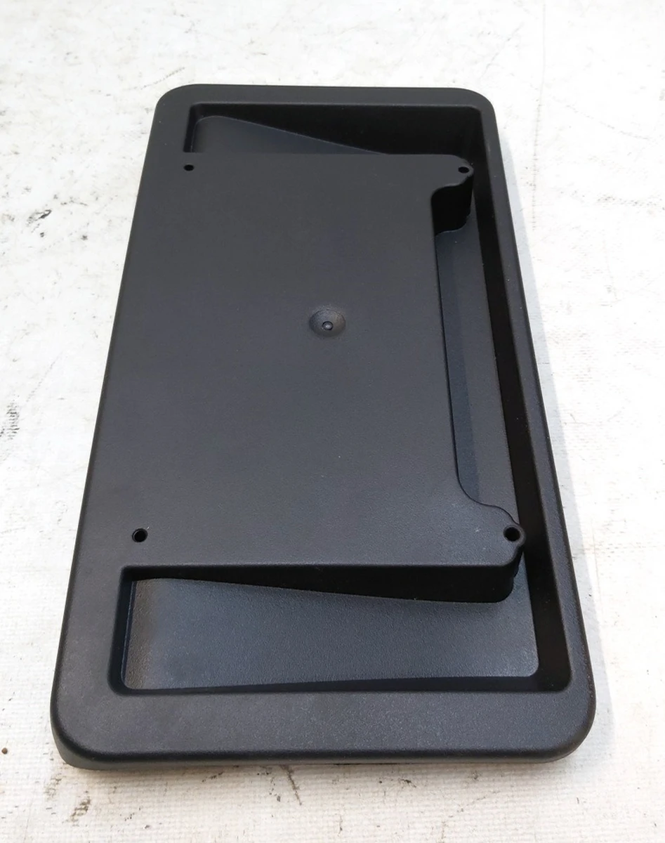 Кронштейн кріплення переднього номерного знаку NA Tesla Model Y 1493090-00-A