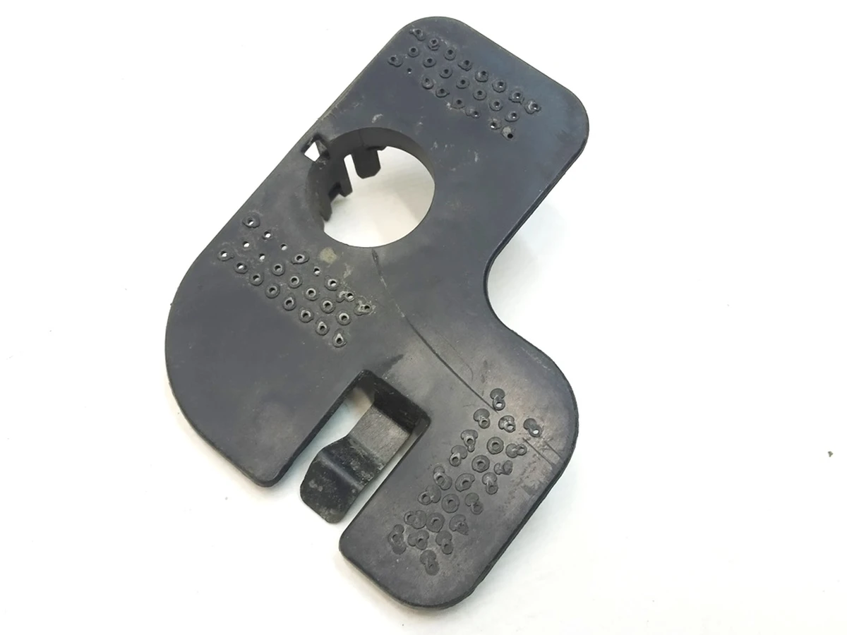 5 Кронштейн кріплення парктроніка передній бампер S4 PA Tesla Model Y 1493756-00-A