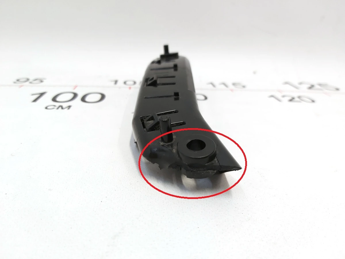 3 Bracket - Fascia side to fender - Left hand with damage for Tesla Model Y 1493770-00-B