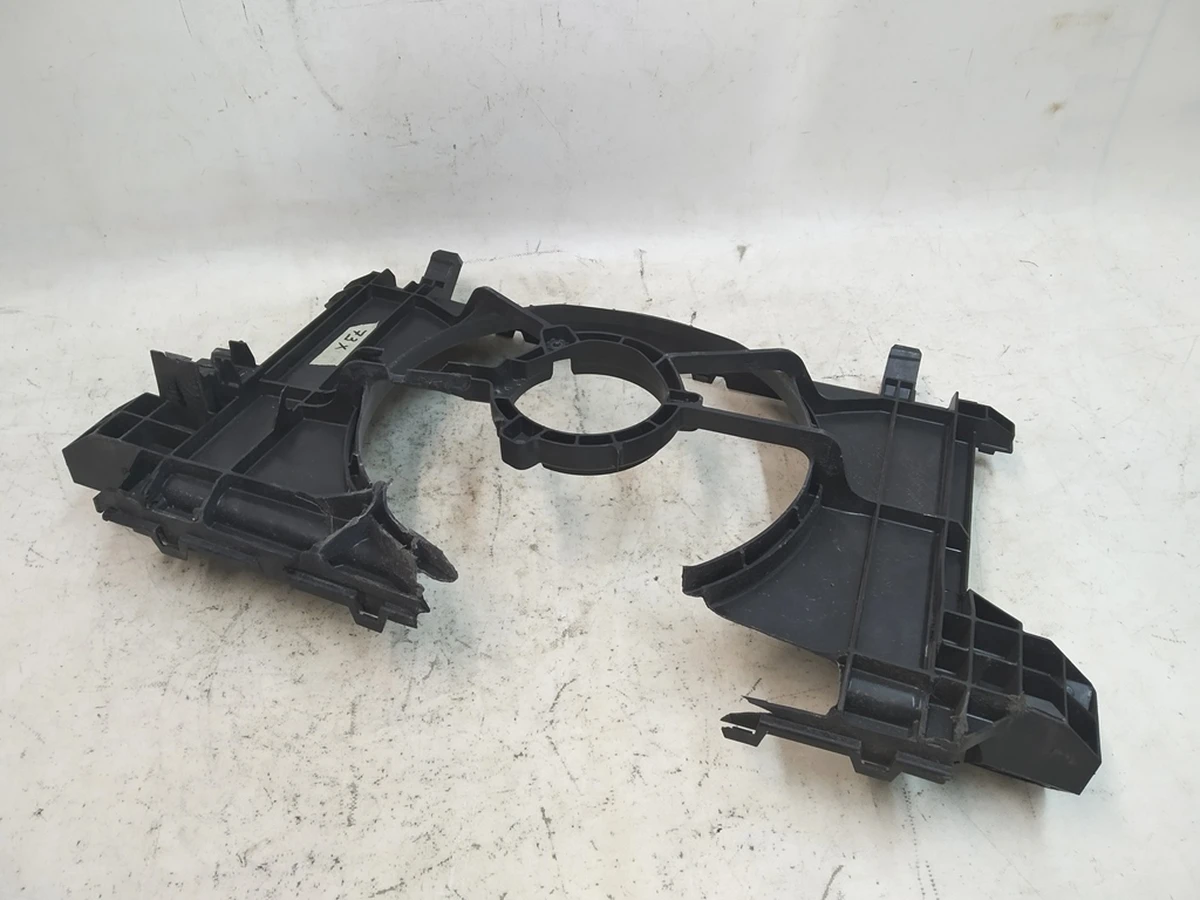 3 Корпус вентилятора системы охлаждения (повреждение) Tesla Model 3, Model Y 1494179-00-B