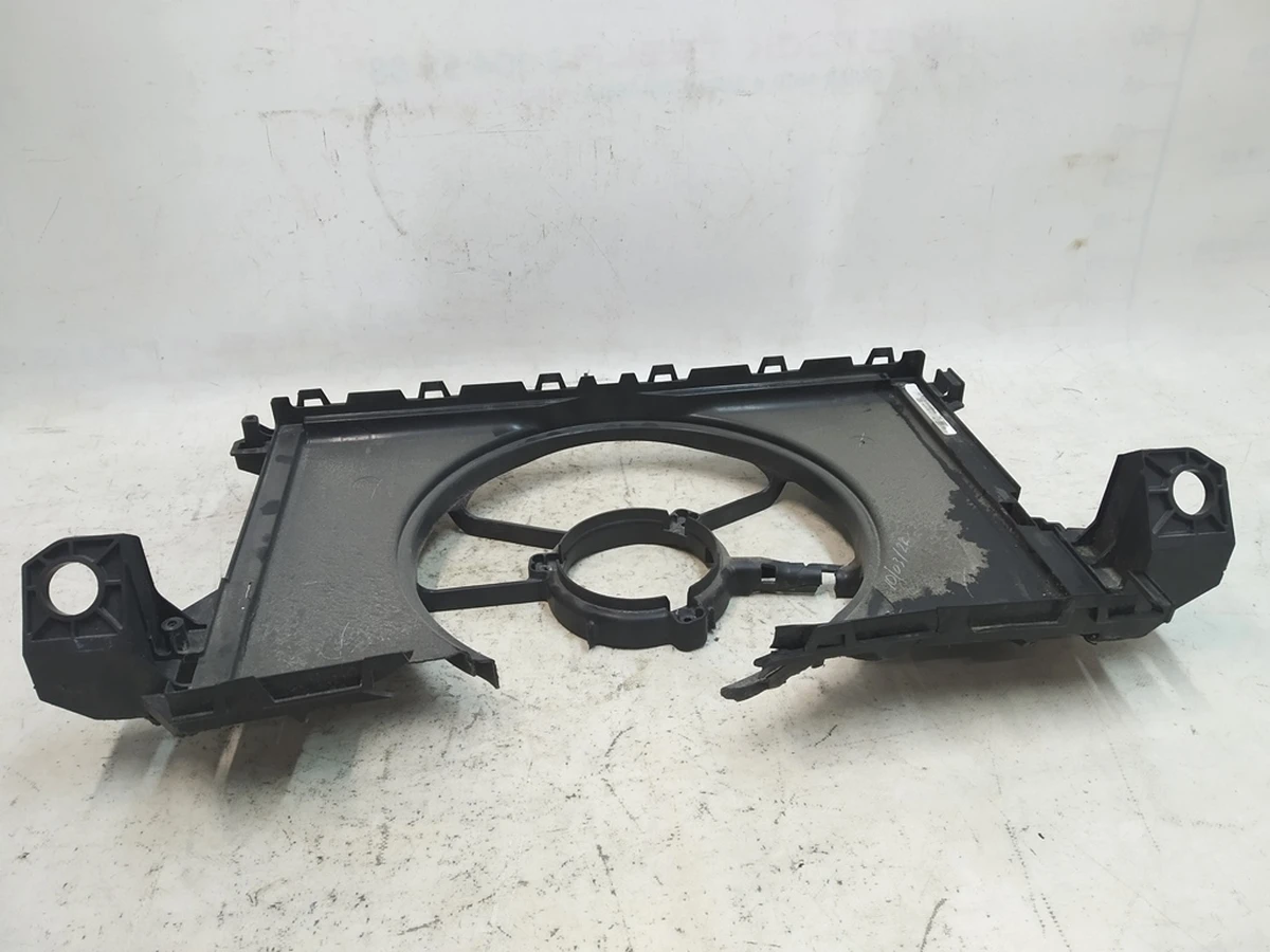 3 Корпус вентилятора системы охлаждения (повреждение) Tesla Model 3, Model Y 1494179-00-B