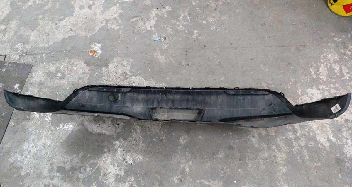 2 Rear Fascia, Lower structural (lip) with damage Tesla model Y 1494006-00-A