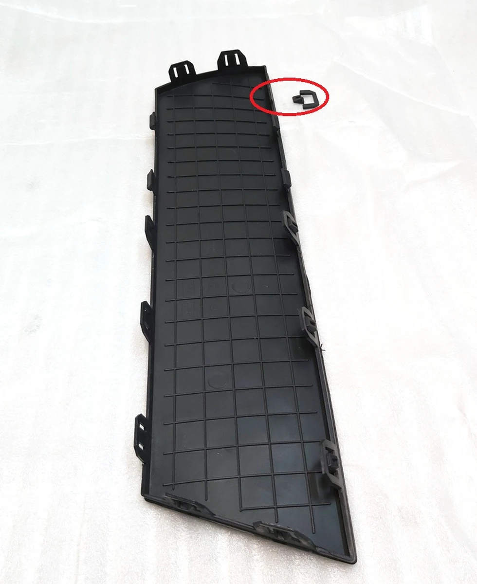3 TRAILER HITCH COVER ASSEMBLY - REAR FASCIA BASE Tesla model Y 1494009-00-A