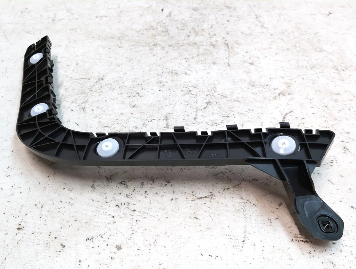 11 MODEL Y, RR WING BRKT, ASSY, RH Tesla model Y 1494044-00-A