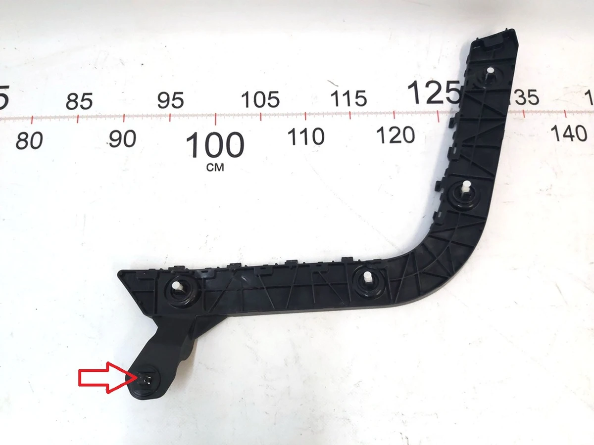 11 Кронштейн кріплення заднього бампера правий Tesla Model Y 1494044-00-A