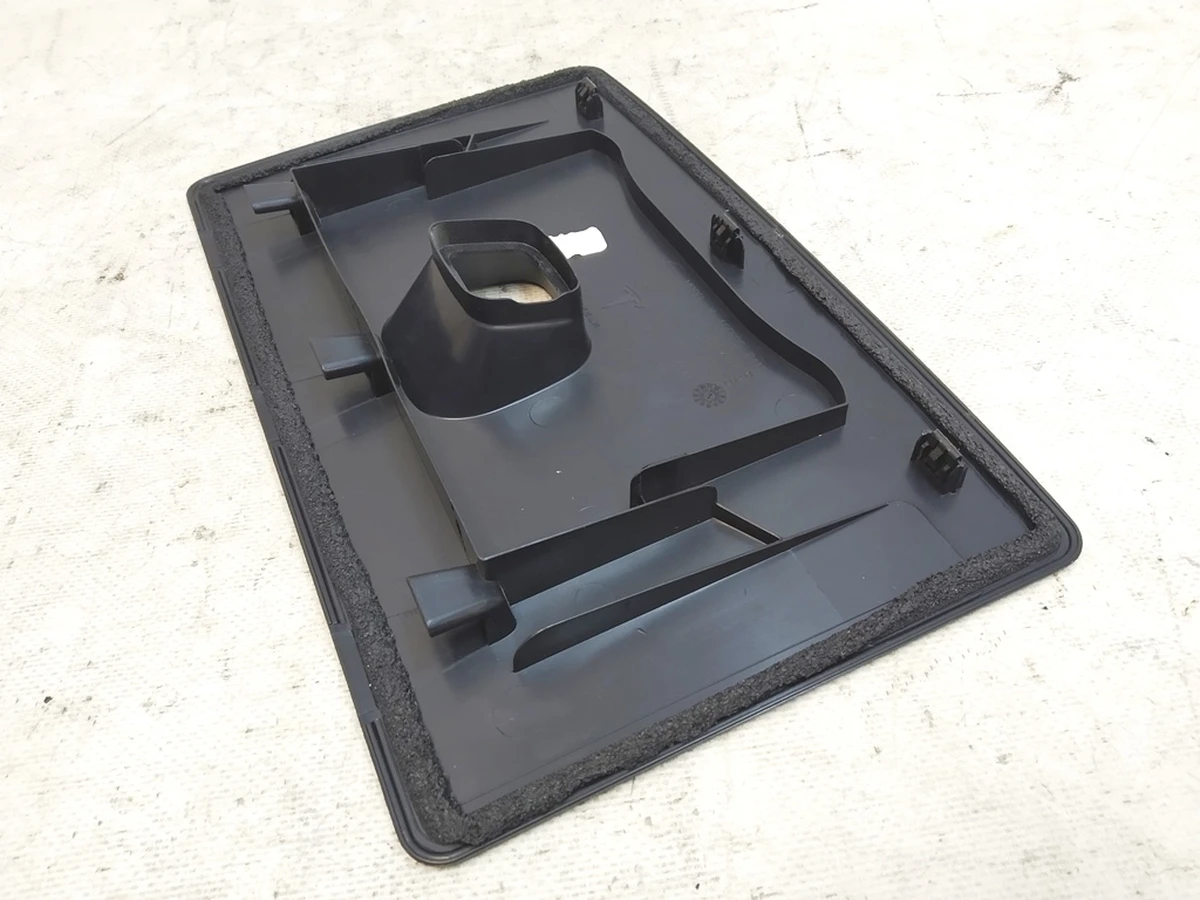 7 ASY, ACCESS PANEL, MODEL Y 1494086-00-B