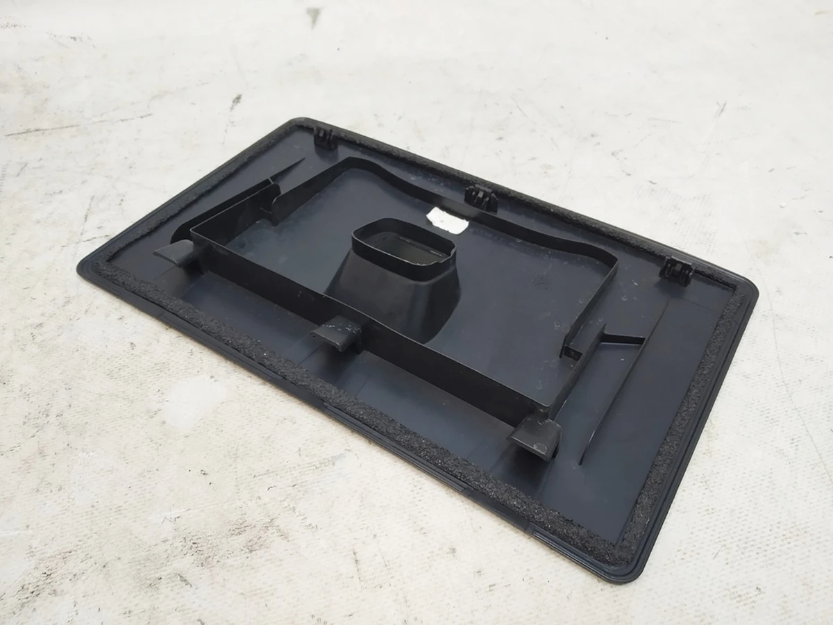 7 ASY, ACCESS PANEL, (damaged) MODEL Y 1494086-00-B