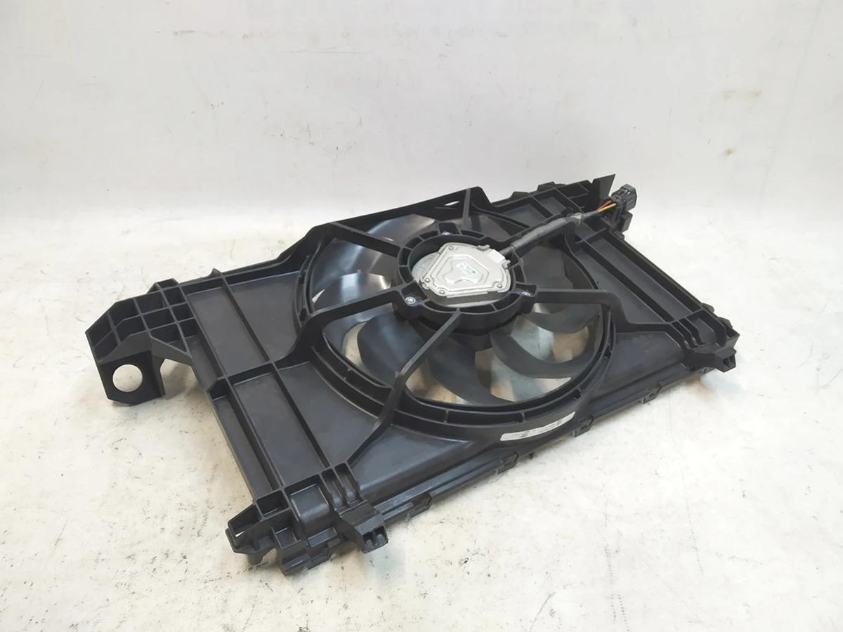 4 Вентилятор системи охолодження без втулок та подушок Tesla model 3 1494174-00-A