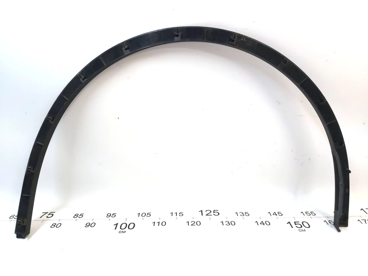 8 Накладка арки крила переднього лівого пластик Tesla Model Y 1494185-00-C