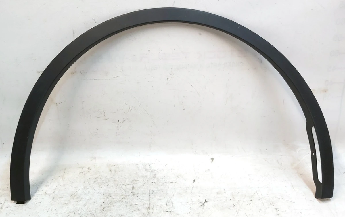 9 Накладка арки крила переднього правого пластик Tesla Model Y 1494186-00-C