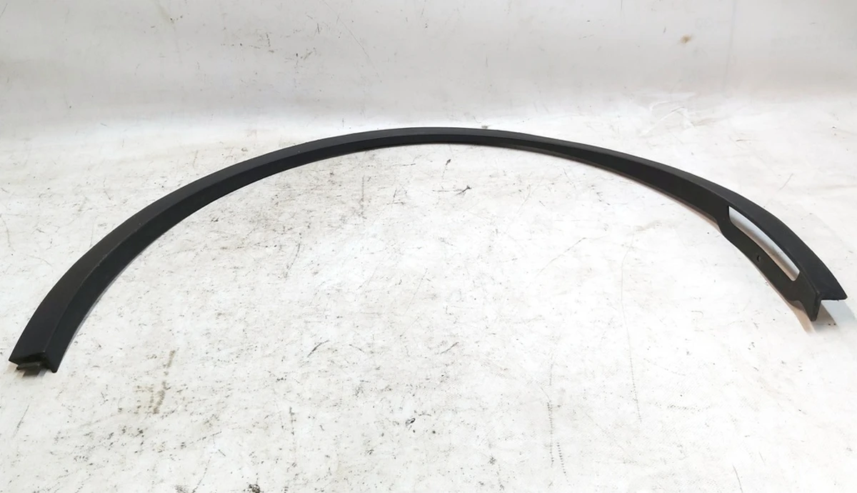 9 Накладка арки крила переднього правого пластик Tesla Model Y 1494186-00-C