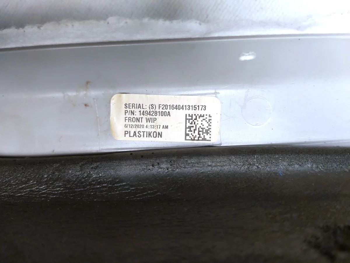 3 Обшивка стелі панорамного даху PROVIDENCE GREY задня Tesla model Y 1494281-00-A