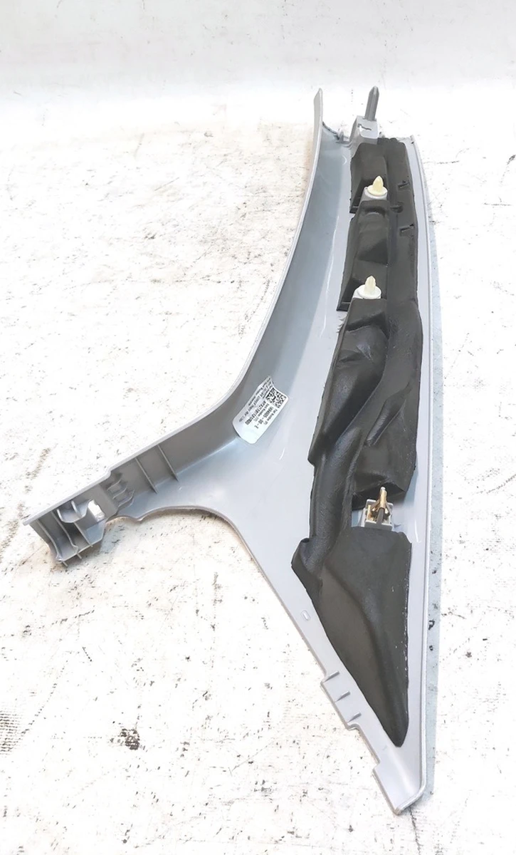 Накладка стійки А верхня права PROV Tesla model Y 1494605-00-E