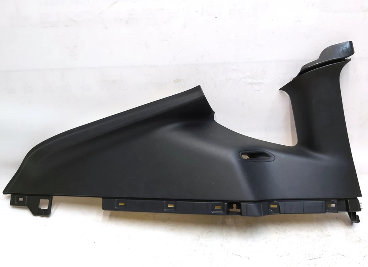 6 MY, C PILLAR UPPER TRIM, ASY, LH damaged Tesla model Tesla model Y 1494608-00-I