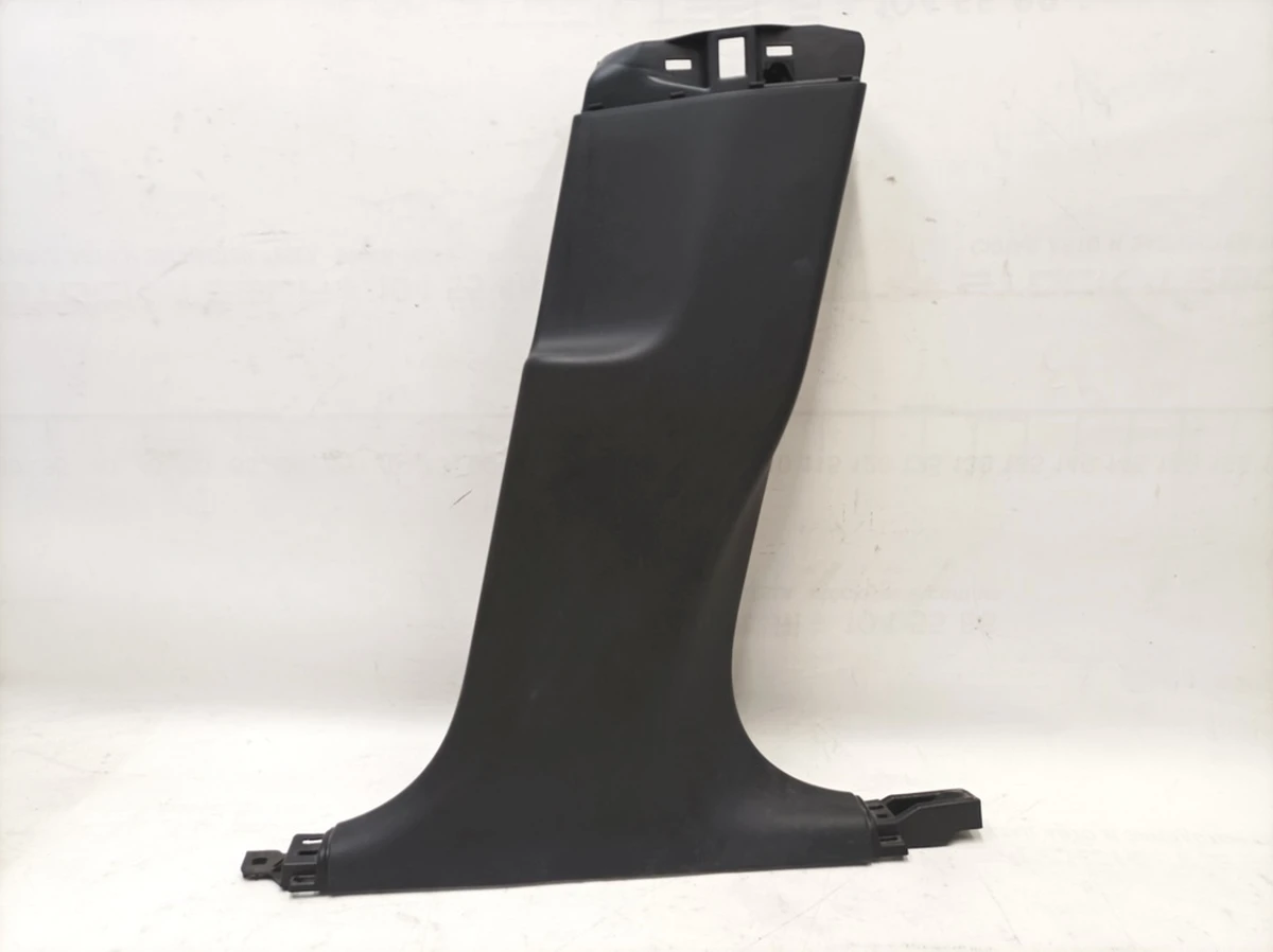 2 Накладка стійки В нижня права Tesla model Y 1494624-00-F