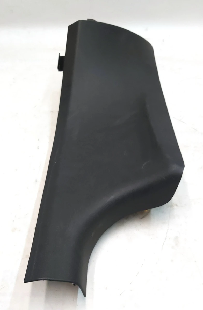 Накладка стійки C нижня права Tesla model Y 1494626-00-C