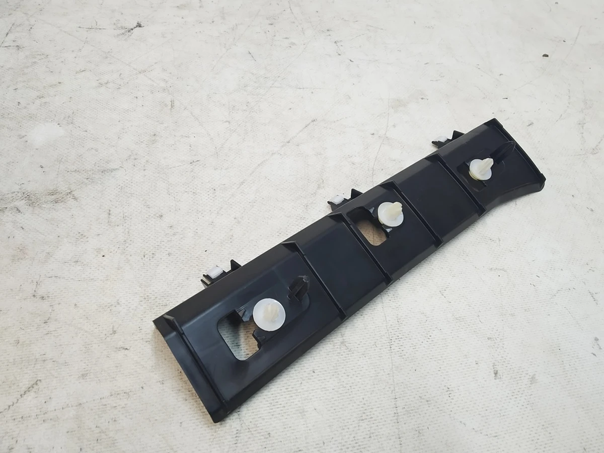 3 LIFTGATE SIDETRIM BRACKT LH Tesla Model Y 1628707-00-A