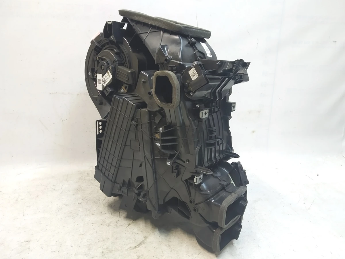 1 HVAC Module Assembly, Model Y damaged Tesla model 3, model Y 1494714-98-E