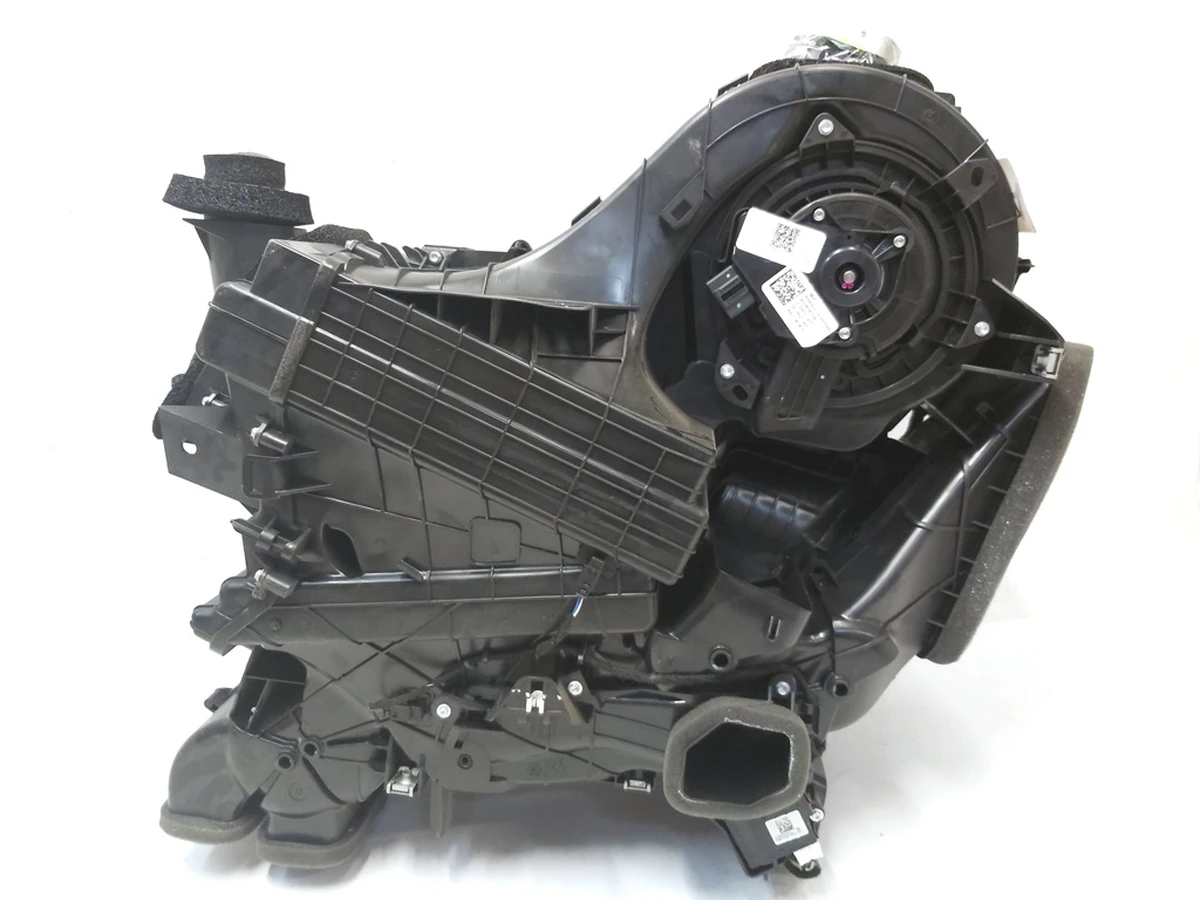 1 Пічка (кліматична установка) салону в зборі Tesla Model 3, Model Y 1494714-10-I