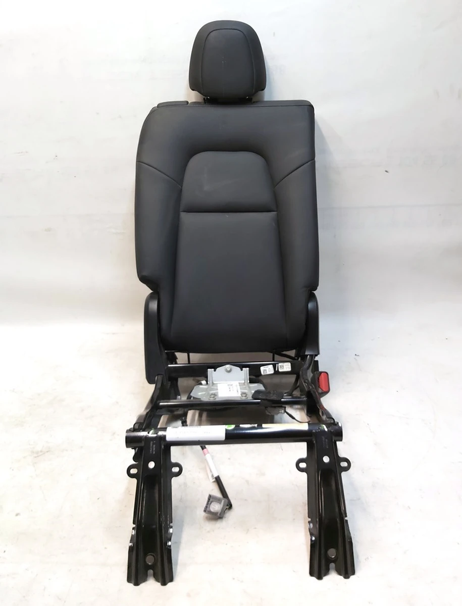 2 Спинка сиденья 2-го ряда одинарная PUR BLK в сборе с центральным подголовником Tesla model Y 3907892-01-A