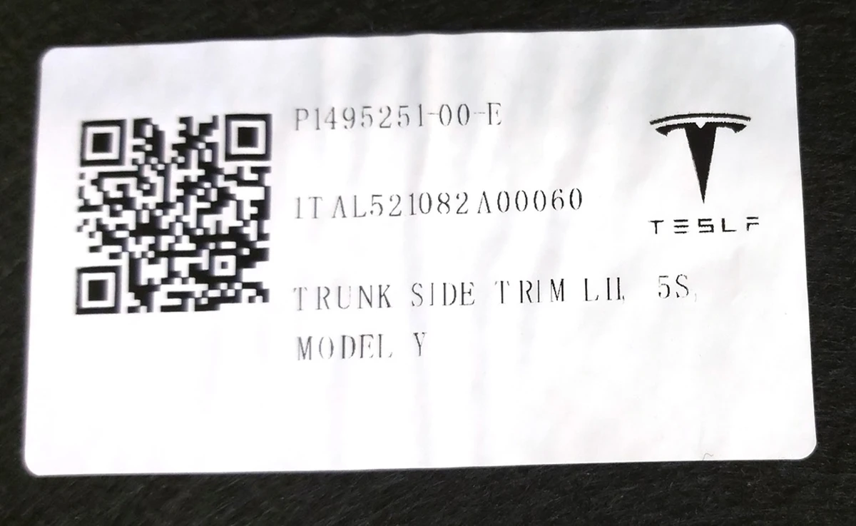 6 End item, trunk side trim Left hand Tesla Model Y 1493076-98-B